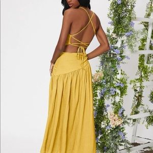 NWT SHEIN cut out maxi Medium